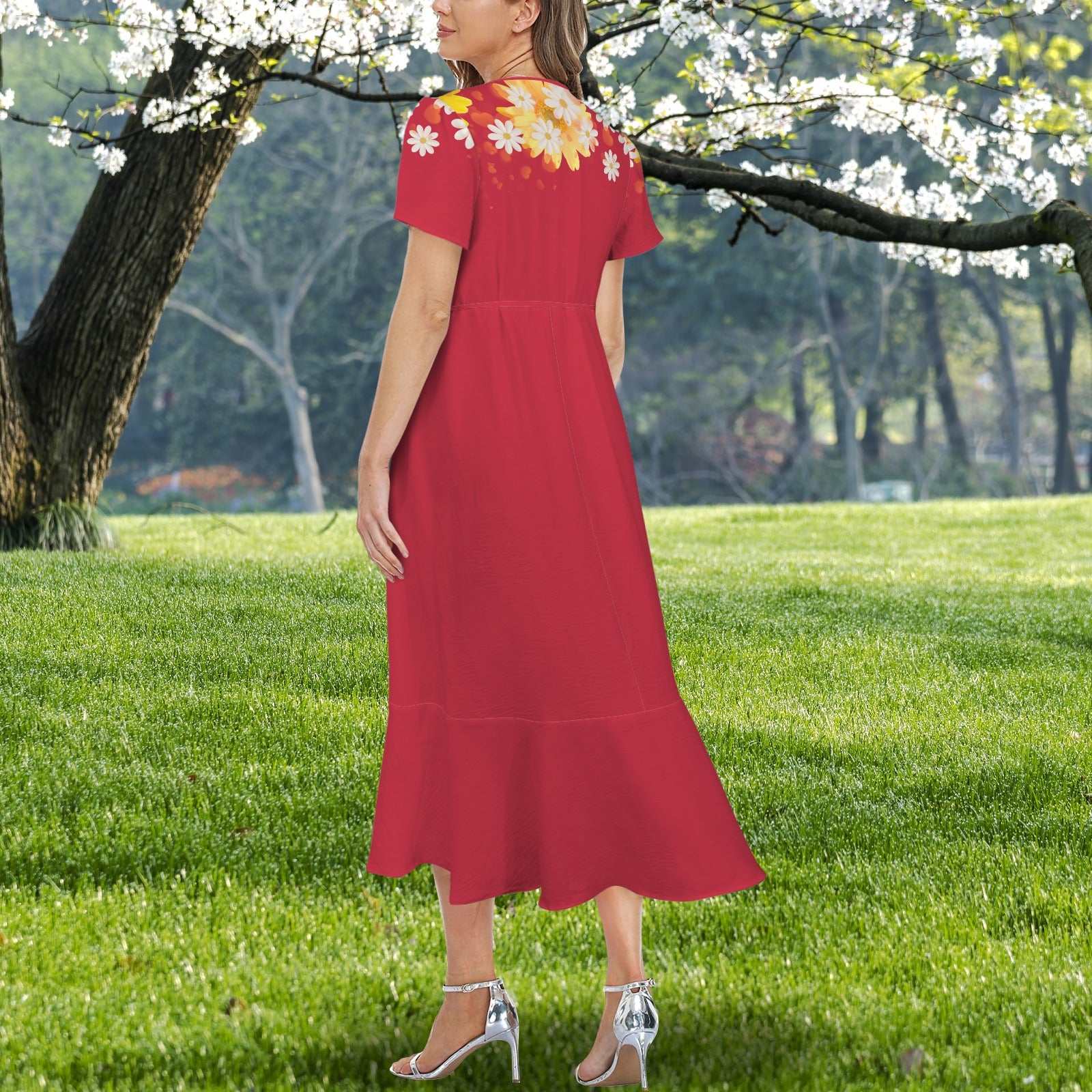 Hearts And Daisies - Design Exclusive to Back Alley - Dress with Ruffle Hem