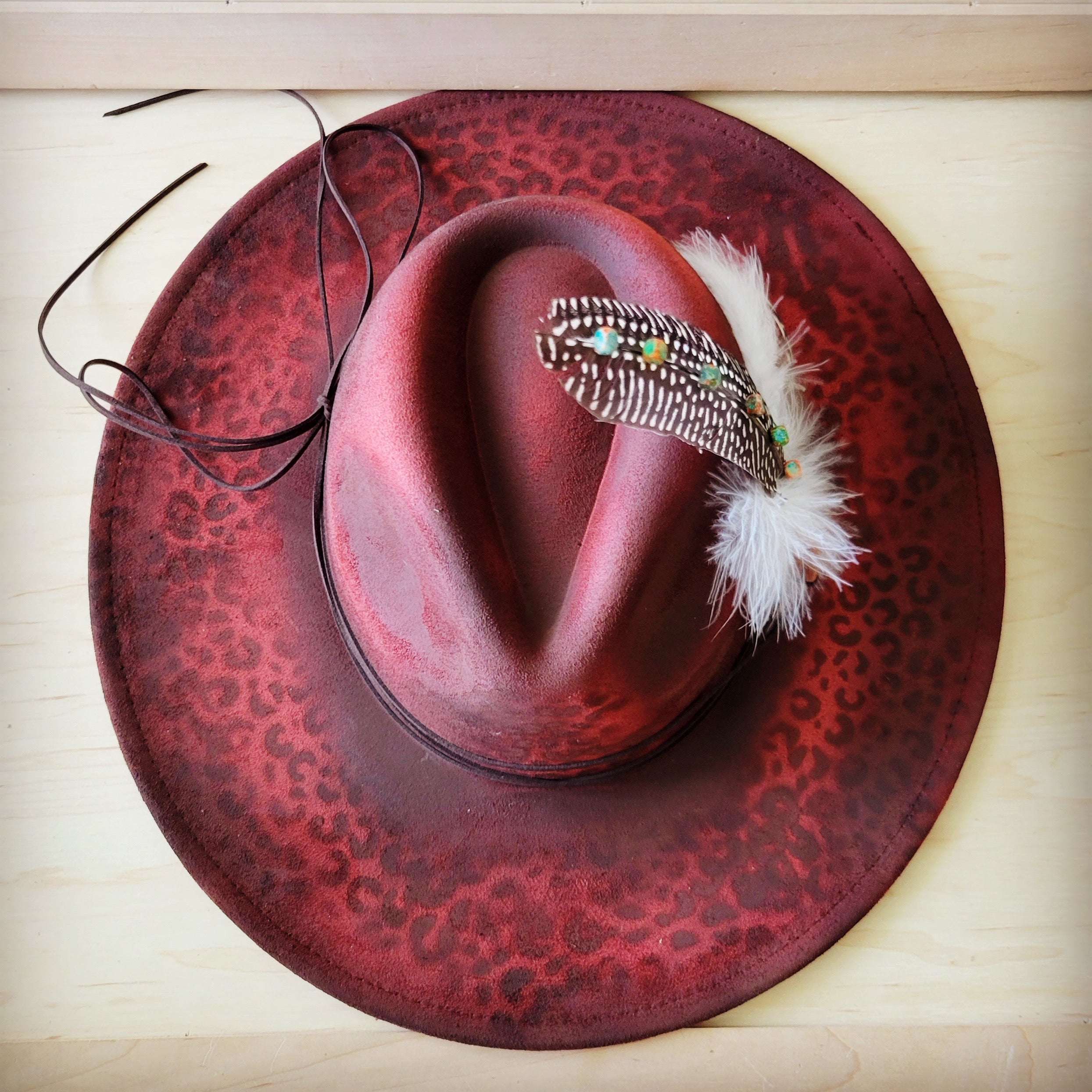 Hand-Painted Leopard Boho Western Cowgirl Hat & Band-Red 987k