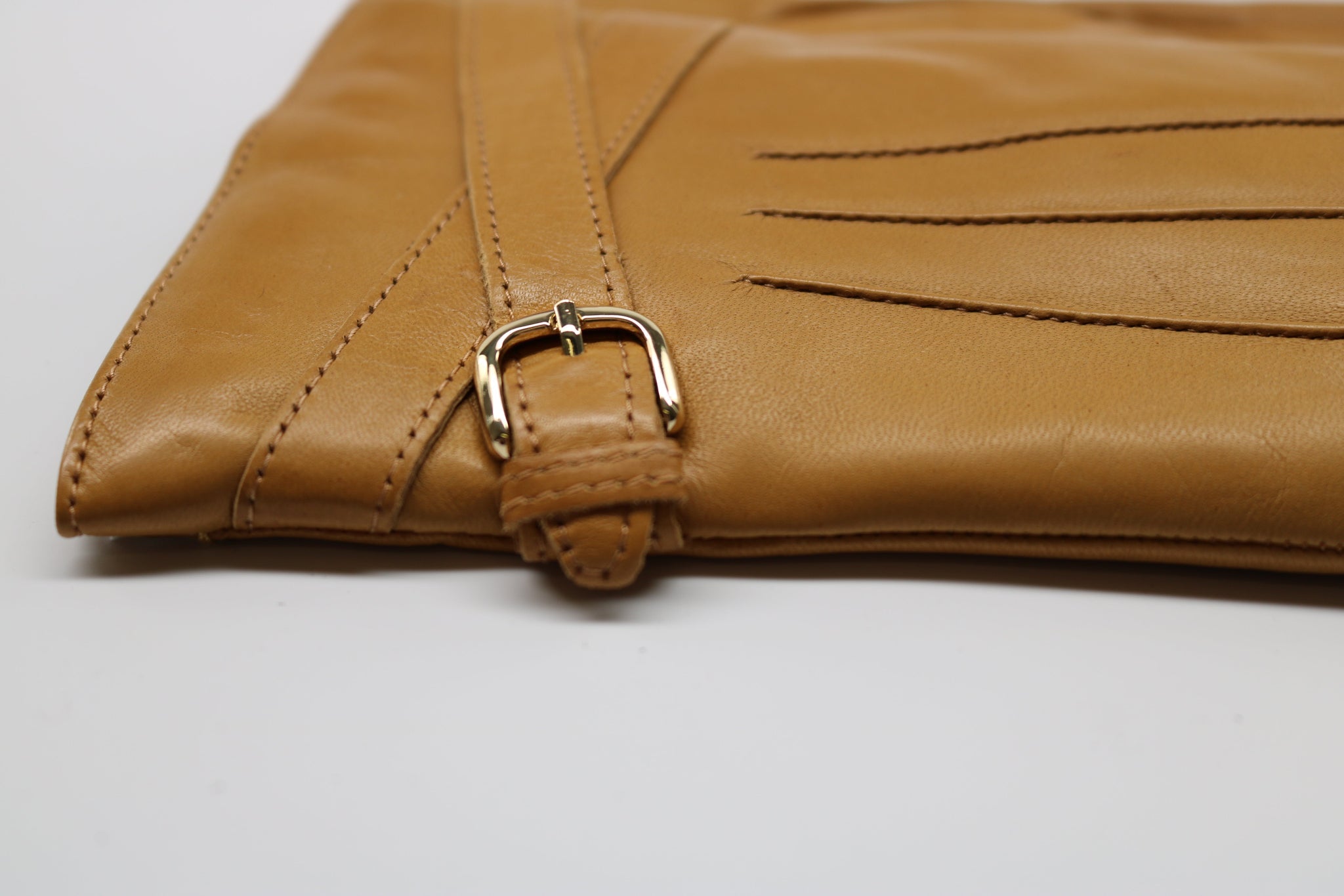 LEATHER GLOVES WITH BELT