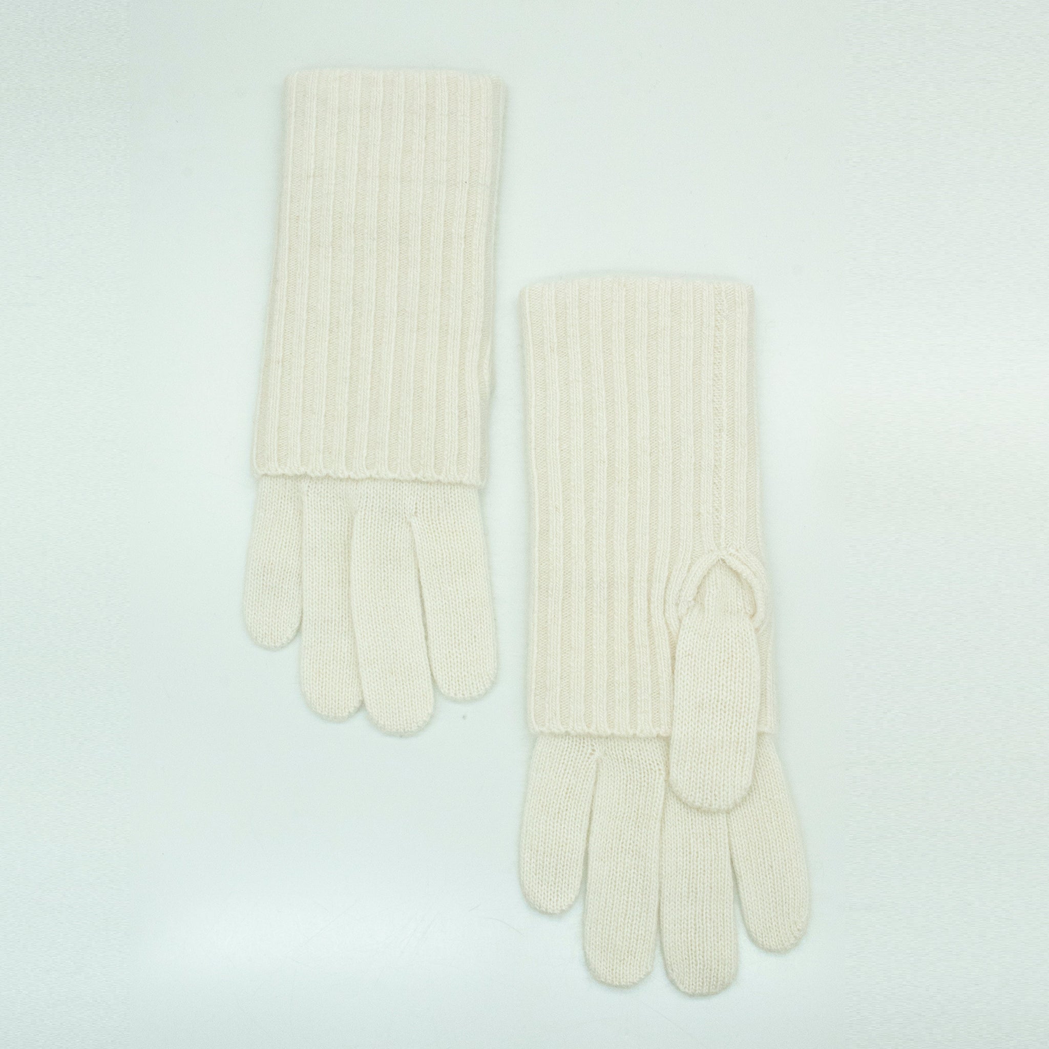 DOUBLE LAYERED GLOVE