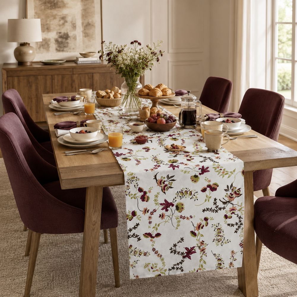 Charlo's Table Runner Marais Beige Bordo  18" x 59"