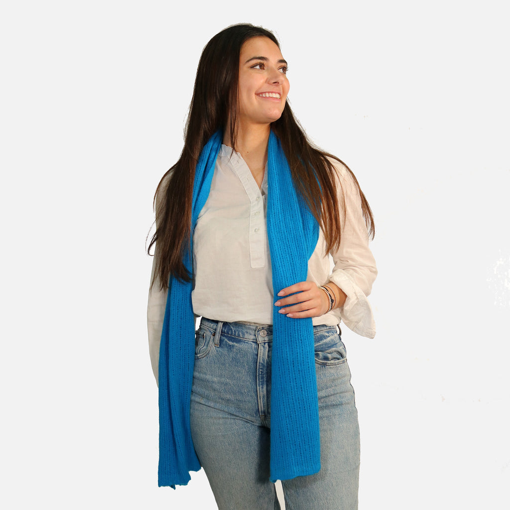 LIGHT WEIGHT OPEN WORK SCARF