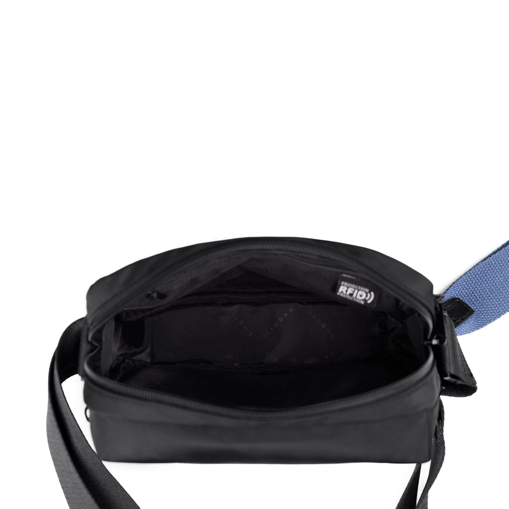 Downtown Essentials Crossbody Bag