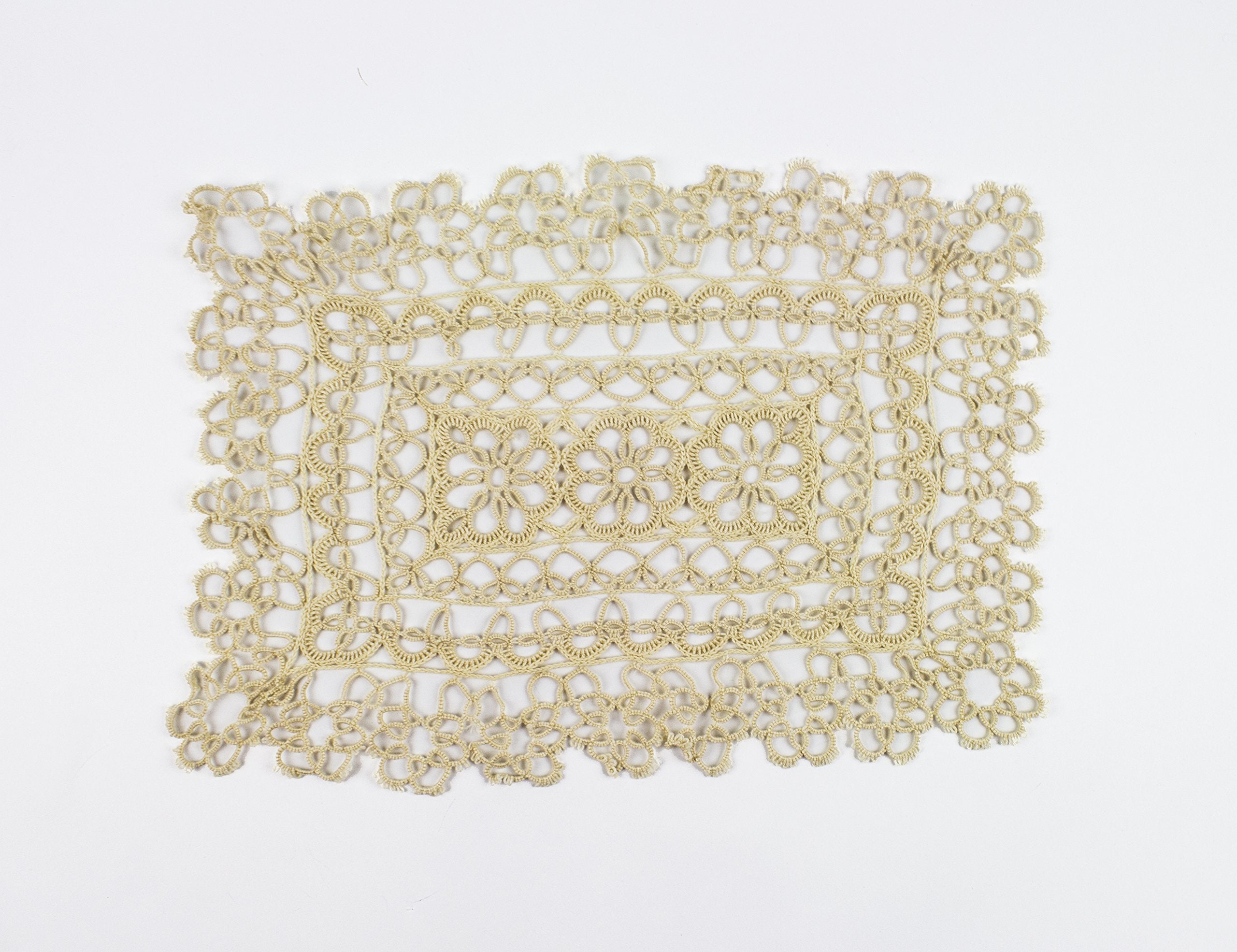 Fennco Styles Handmade All-Over Tatted Lace Doilies, 10-inch Heart Shaped, White Color, Set of 4