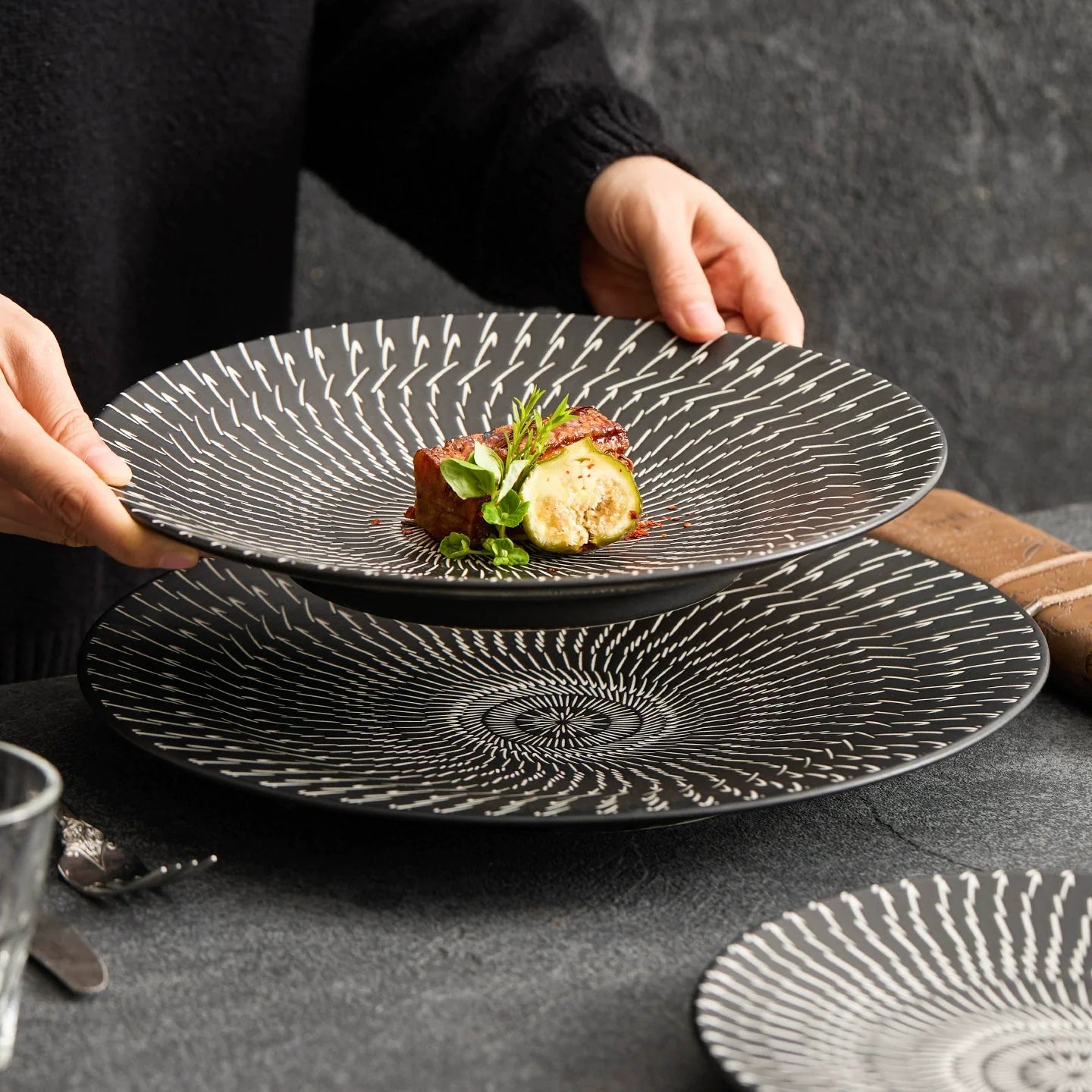 Radiant Pattern Ceramic Dinner Plate – Black & White Minimal Art Tableware
