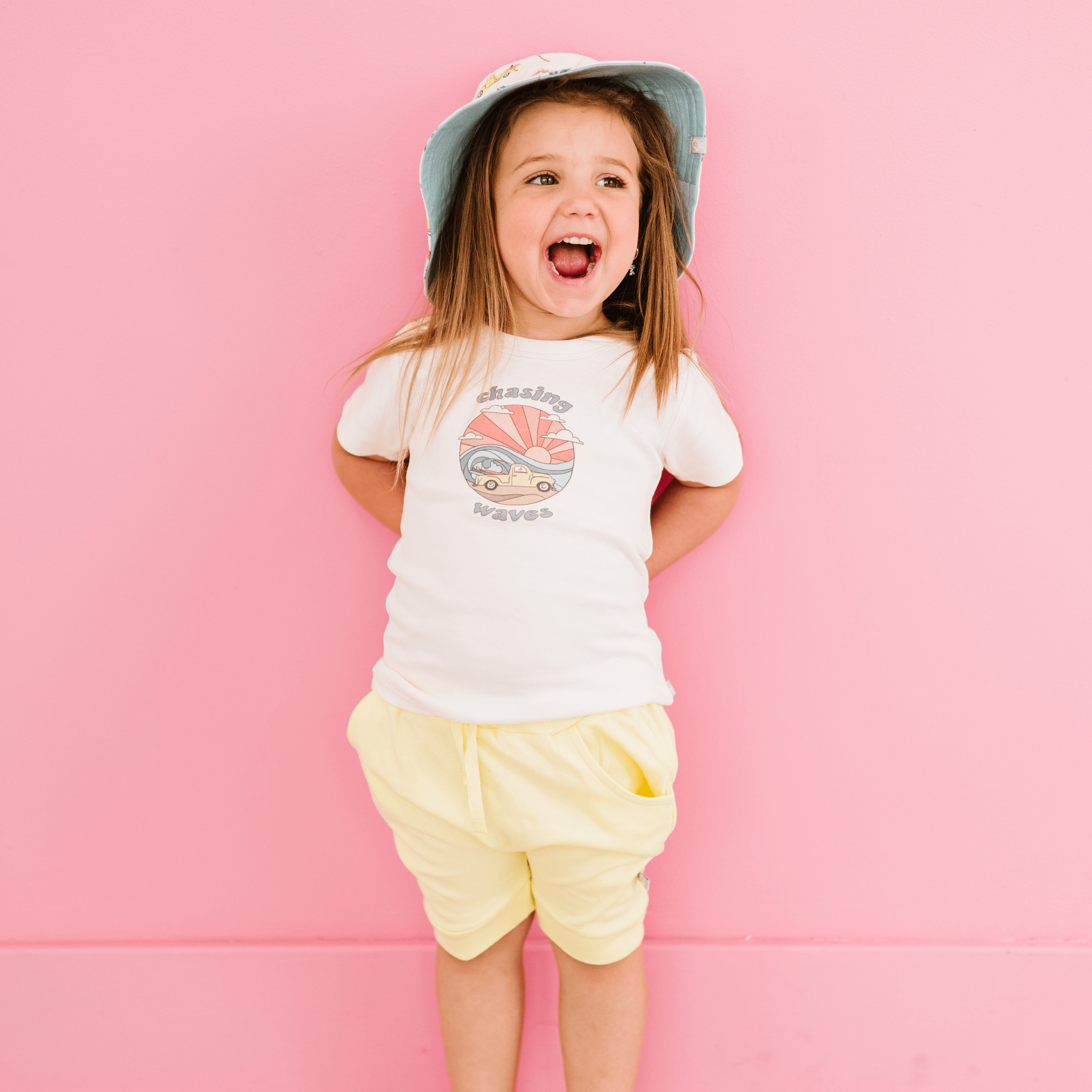 graphic tee | Chasing Waves
