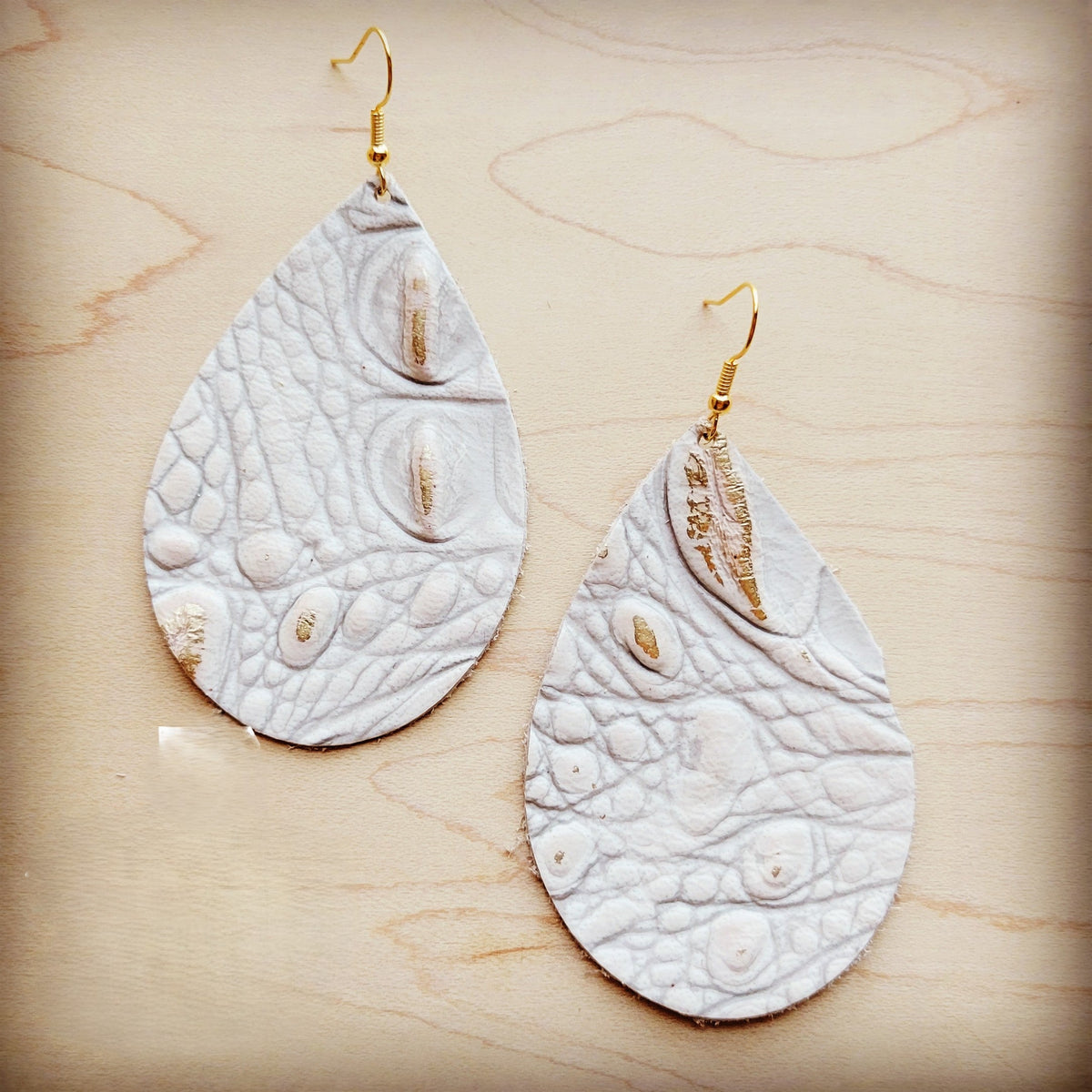 **Leather Teardrop Earring-White and Gold Gator 210h