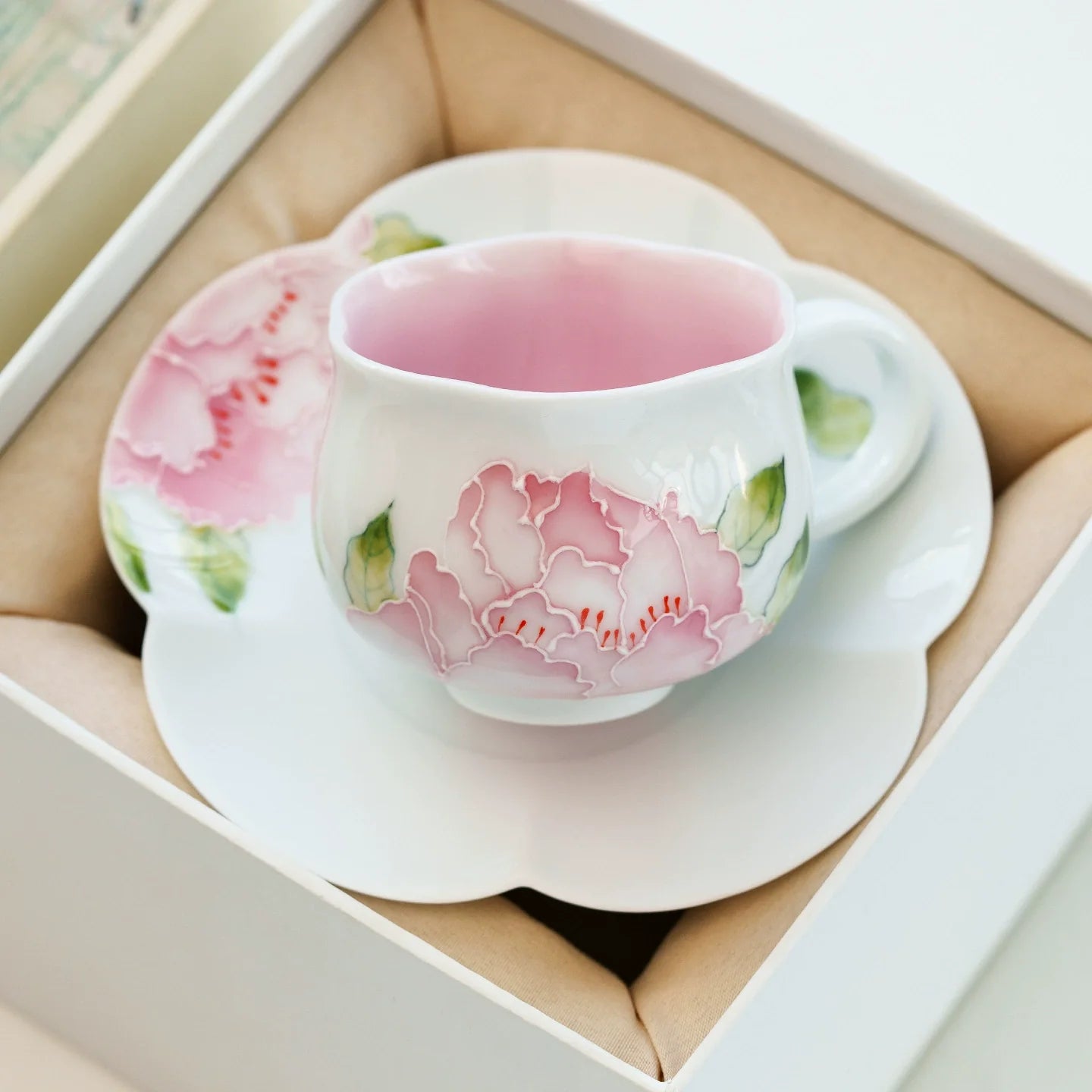 Hand-Painted Peony Porcelain Teacup & Saucer Set – Elegant Floral Ceramic Cup for Tea or Coffee