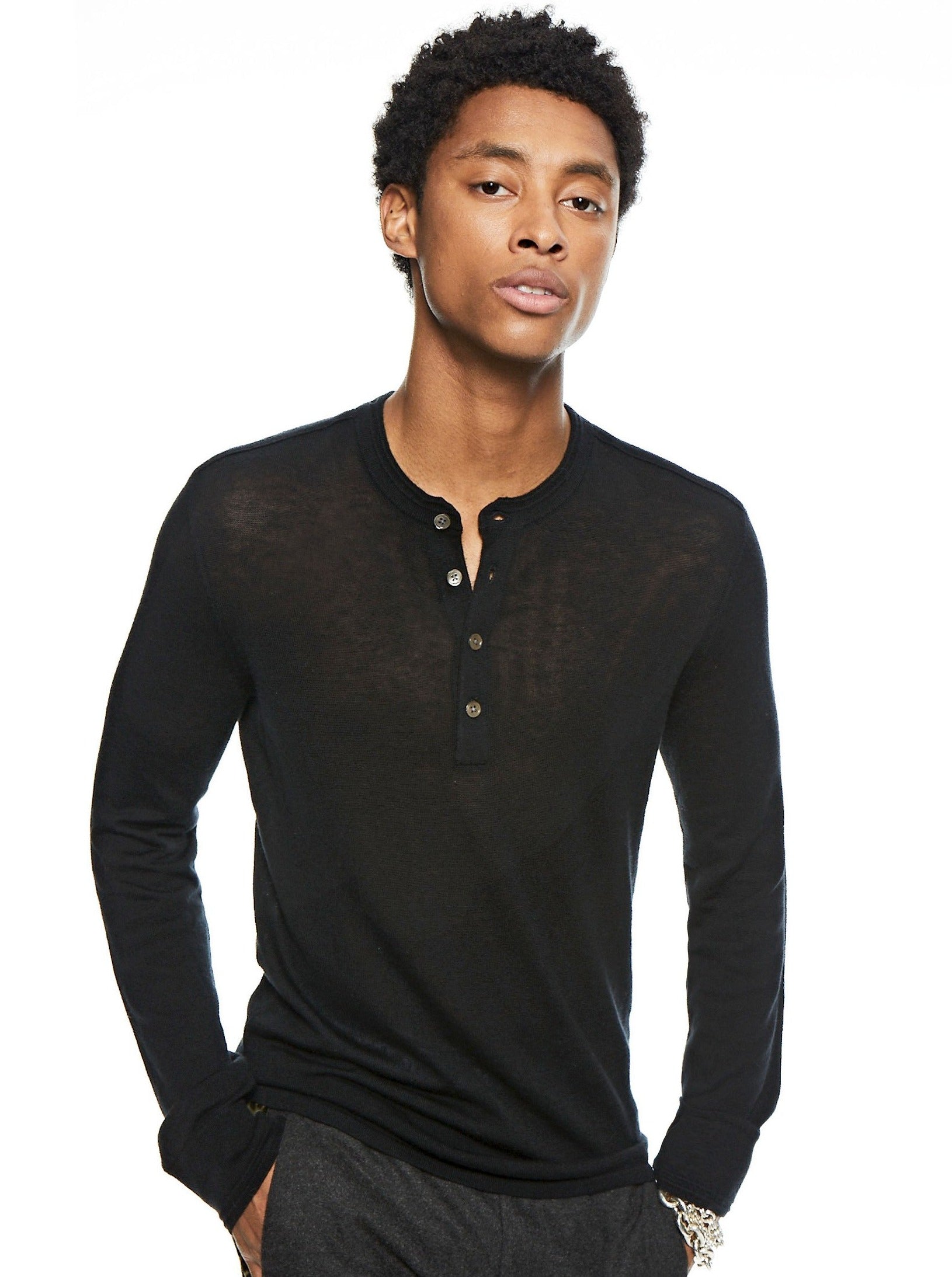 Superfine Wool Henley Sweater (Black)