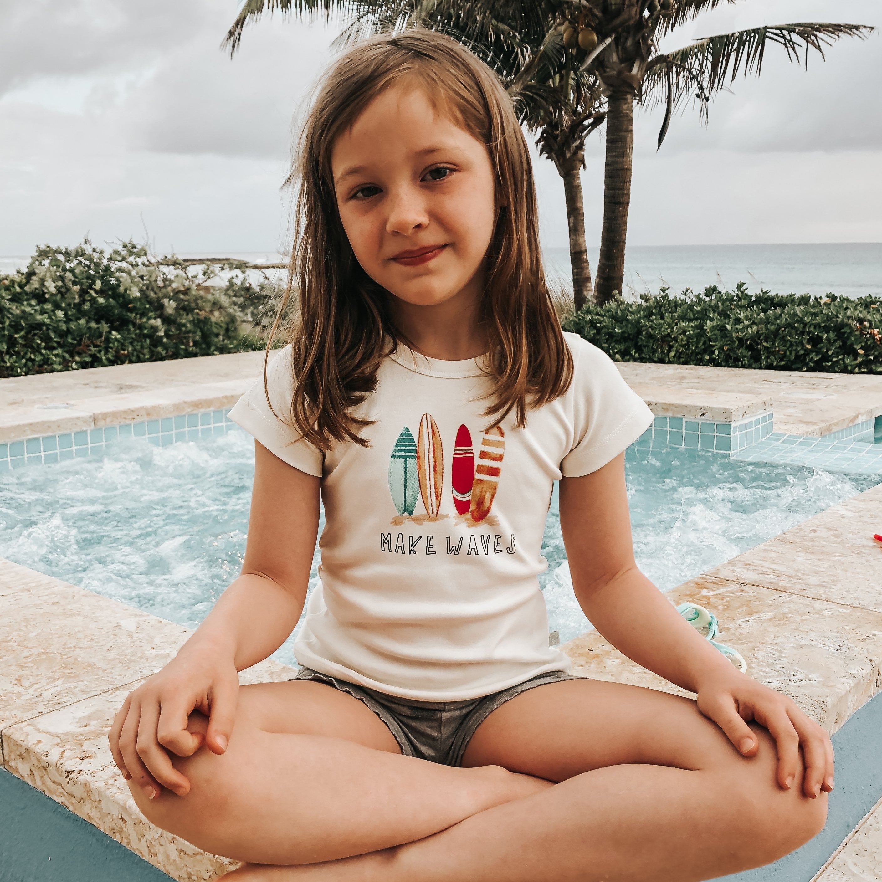 graphic tee | make waves