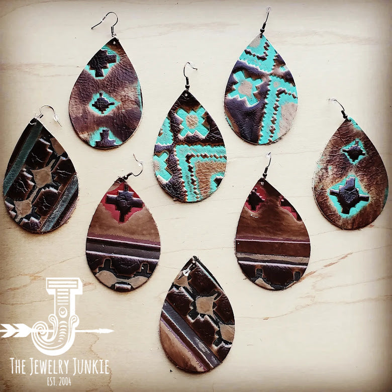 **Leather Teardrop Earrings in Turquoise Navajo 217n