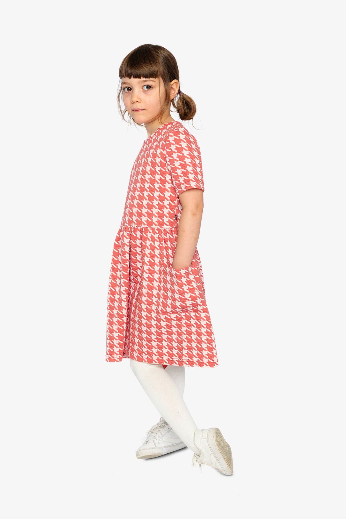 Short Sleeve Dress With Pockets Pink And White Houndstooth