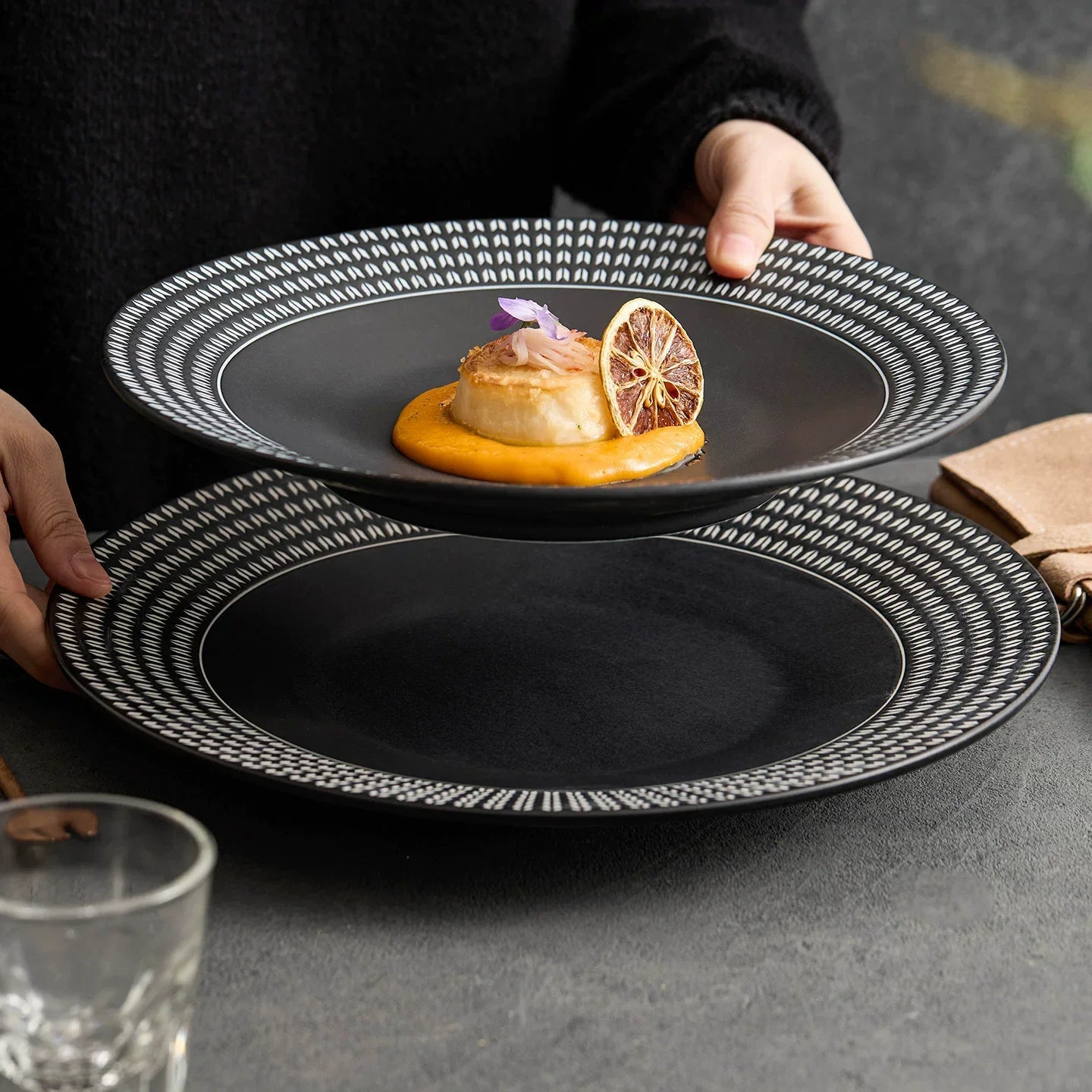 Chain-Link Geometric Matte Black Pasta Plate – Midnight Series