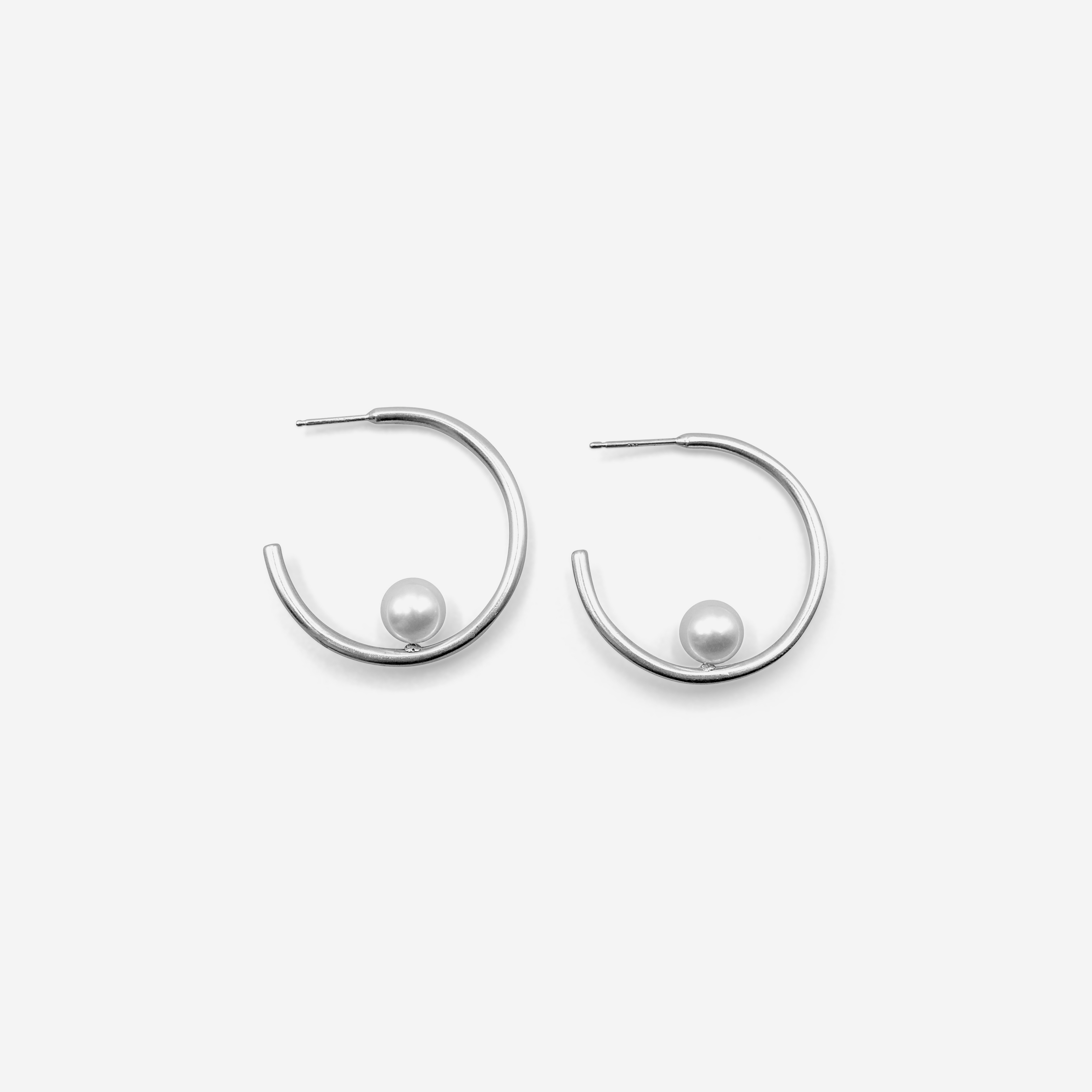 Minimalist Gold Hoop Earrings | Everyday Fine Jewelry