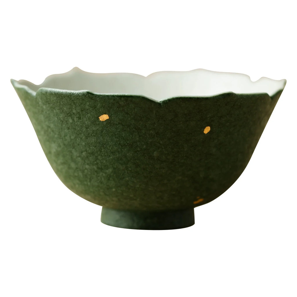 Handmade Green Ceramic Teacup with Scalloped Rim – 50ml Traditional Chinese Tea Cup