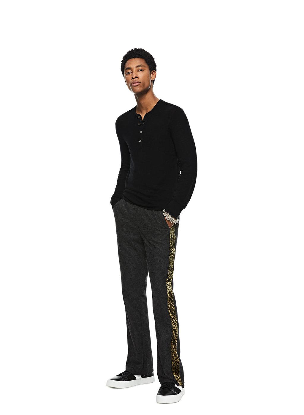 Superfine Wool Henley Sweater (Black)