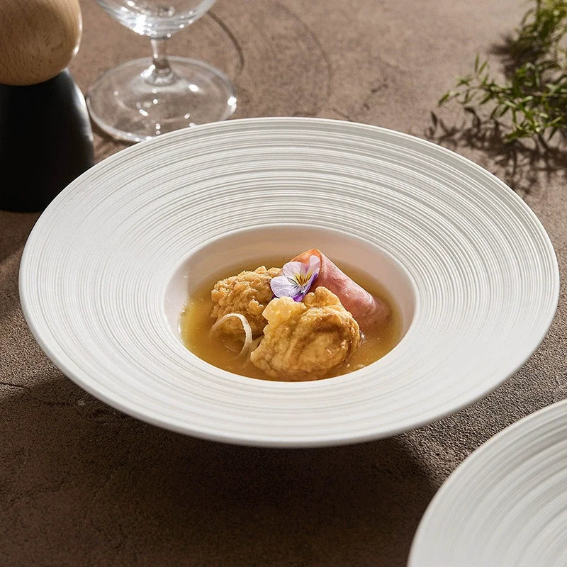 Handcrafted Ripple-Texture Wide-Rim Plate – 7.5" / 9" / 10" Fine Dining Ceramic Hat Plate