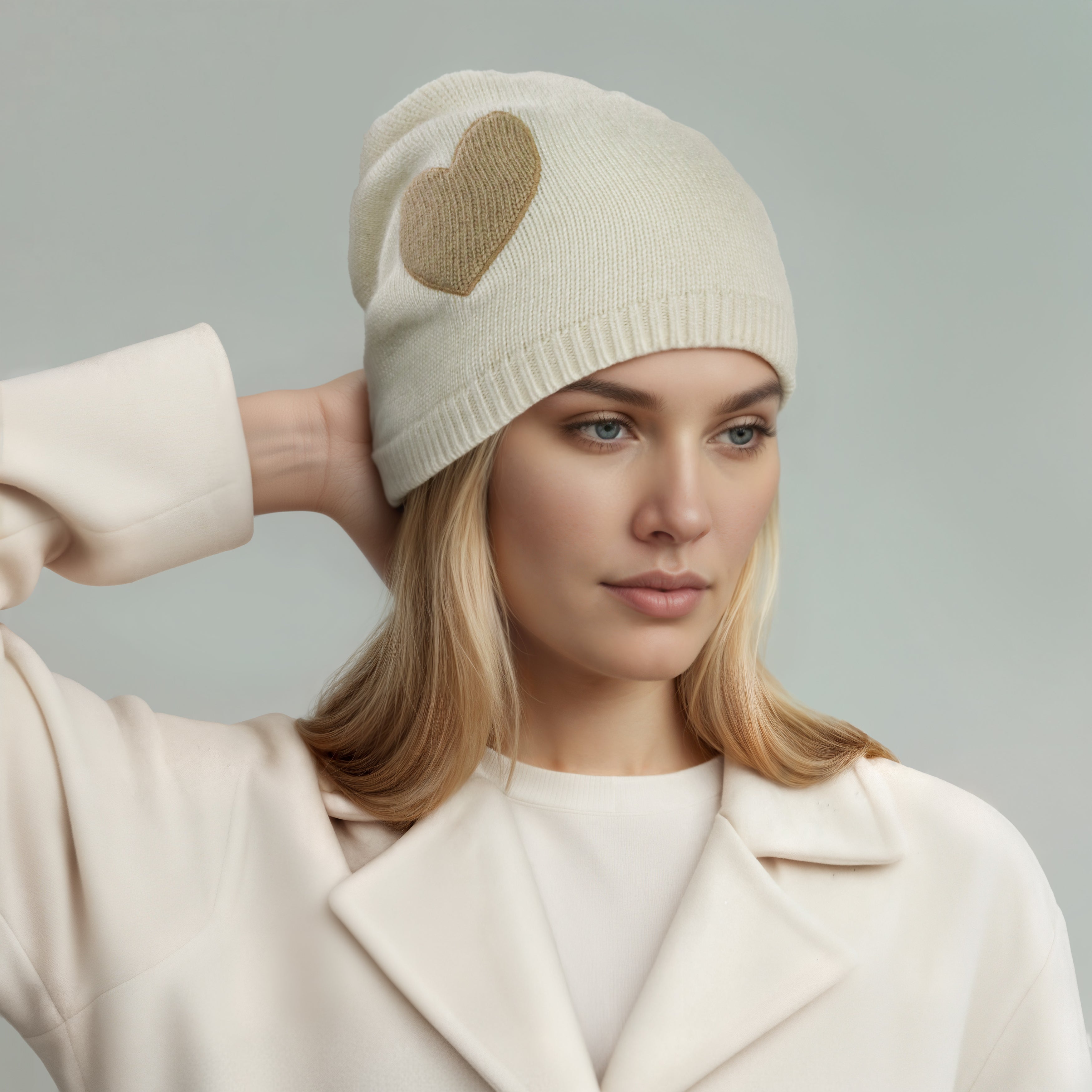 SLOUCHY HAT WITH HEART PATCH