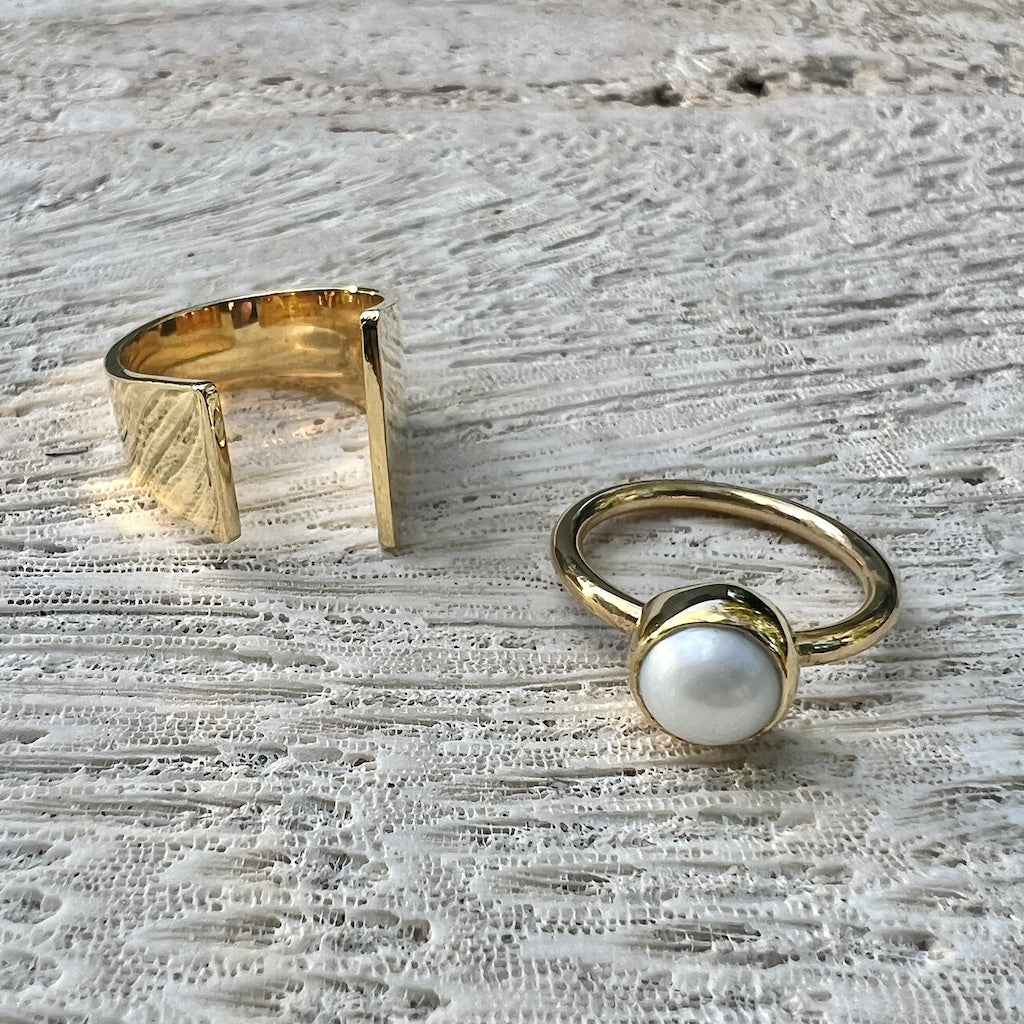 Freahwater Pearl Bombshell Ring
