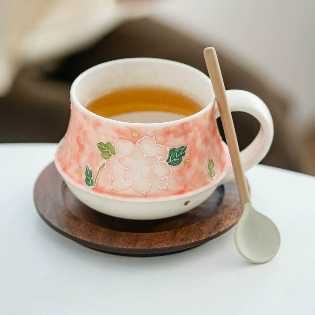 Round Dew Artisanal Ceramic Coffee Cup – Hand-Painted Peony Floral Design